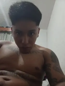 Cam4 Sex Chat of Manueljmhm