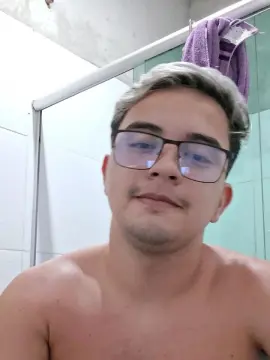 Cam4 Live Porn of kuro37