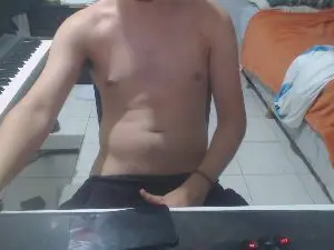 Cam4 Free Live Porn of eltetee01