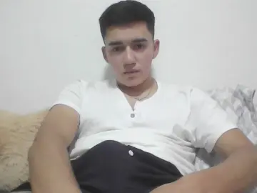 Cam4 Adult Webcam of estebitan243