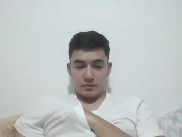 Cam4 Nude Webcam of estebitan243