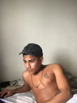 Cam4 Adult Webcam of MARENTO23CMM