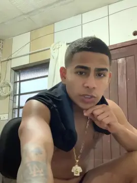 Cam4 Sex Chat of MARENTO23CMM