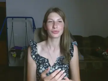 Cam4 Best live sex cam show of Evelyn_21_m