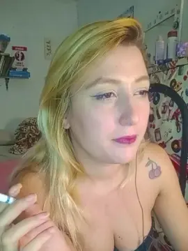 Cam4 Live Porn of Mazie07