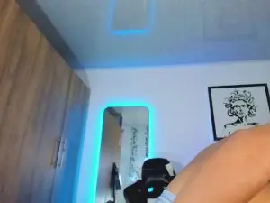 Cam4 Best live sex cam show of Alannaughty_