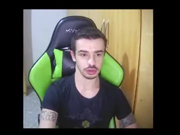 Chaturbate Live Sex Cam of 1good_vibes1