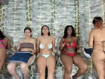 Chaturbate Adult Webcams of badgirls_000