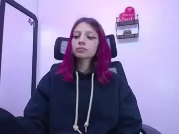 Chaturbate Sex Chat of sarai_petite_