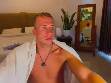 Chaturbate Best live sex cam show of tommy_cumfinger