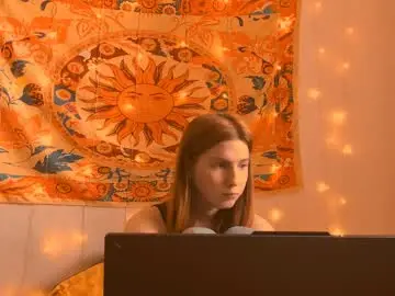 Chaturbate Sex Chat of aliceinredsquare_