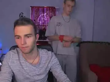 Chaturbate Live Sex Cam of jason_dotori