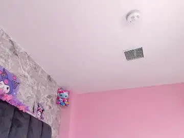 Chaturbate Live Sex Cam of sashajune