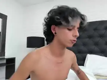 Chaturbate Live Porn of andyxibrat