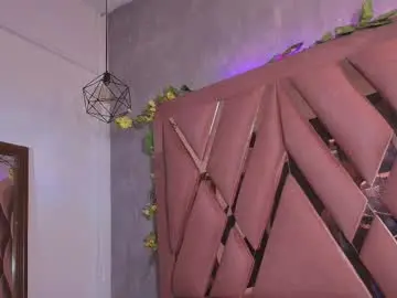 Chaturbate Watch Live Sex Cams of viollettaa_