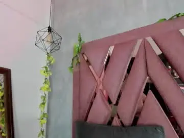 Chaturbate Best Webcam of viollettaa_