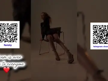 Chaturbate Live Sex Cam of annie_f0x