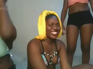 Chaturbate Adult Video Chat of fine_melanie