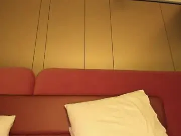 Chaturbate Live Sex Cam of sexy__lizzy__