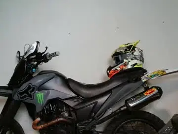 Chaturbate Live Sex Cam of ash_wingrant