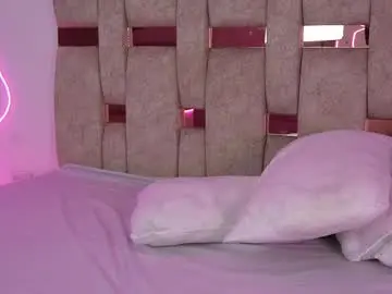 Chaturbate Live Porn of fernanda_thail_