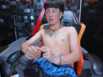 Chaturbate Free Porn Cam of juanpiedraita