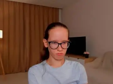 Chaturbate Live Sex Cam of lynettebails