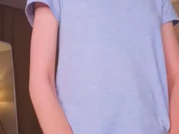 Chaturbate Live Sex Cam of lynettebails