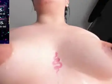 Chaturbate Live Sex Cam of stephania_diamond