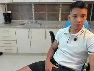 Chaturbate Adult Webcams of edwin_blaz