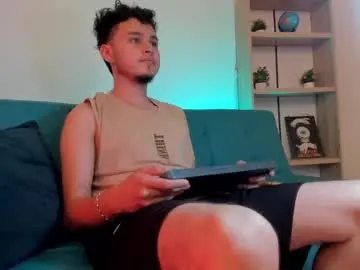 Chaturbate Sex Cam of lyon_069