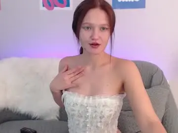 Chaturbate Nude Webcam of viki_moor