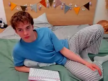 Chaturbate Live Sex Cam of lanny_fandi