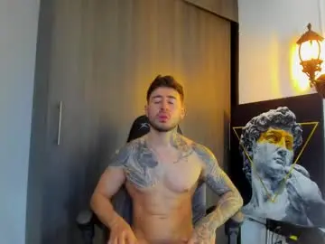 Chaturbate Best live sex cam show of chris_milleer