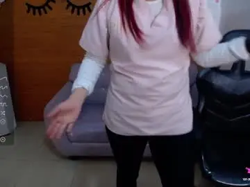 Chaturbate Sex Cam of clementine_t
