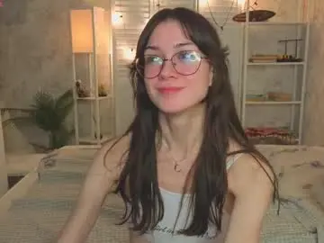 Chaturbate Watch Live Sex Cams of defeded_lovee