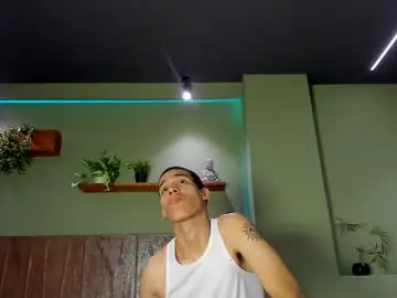 Chaturbate Best live sex cam show of fl0wer_boy