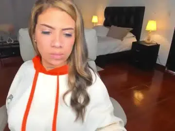 Chaturbate Adult Webcam of zara_wolf