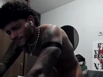 Chaturbate Best live sex cam show of alessandro_vanni