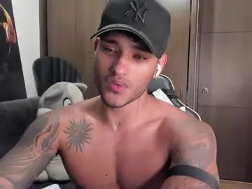 Chaturbate Live Porn of alessandro_vanni