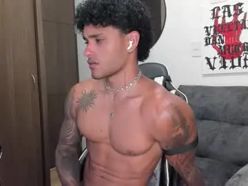 Chaturbate Live Sex Cam of alessandro_vanni