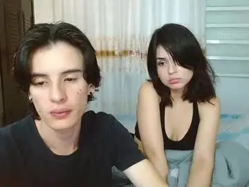 Chaturbate Best live sex cam show of selena_and_andress