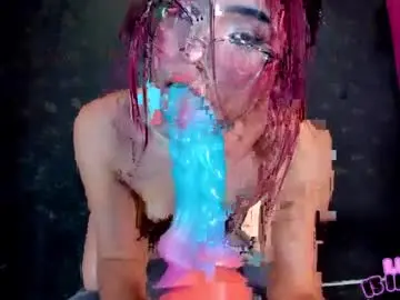 Chaturbate Nude Webcam of sommer_alexa