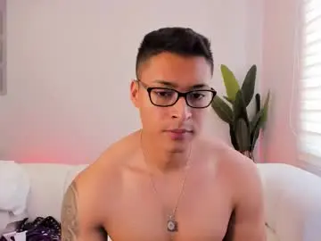 Chaturbate Live Sex of abu_dhabi_21