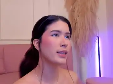 Chaturbate Live Porn of emiilycutex_
