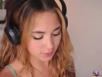 Chaturbate Sex Cam of mara__ross