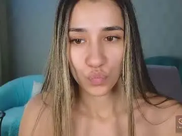 Chaturbate Watch Live Sex Cams of _aura_18