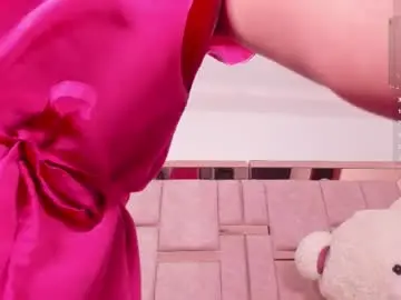 Chaturbate Free Live Porn of emily_daarell