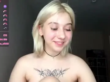 Chaturbate Watch Live Sex Cams of pinkncrazy