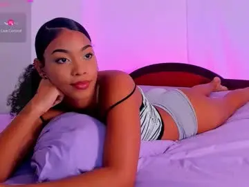 Chaturbate Nude Webcam of sasha_fox0